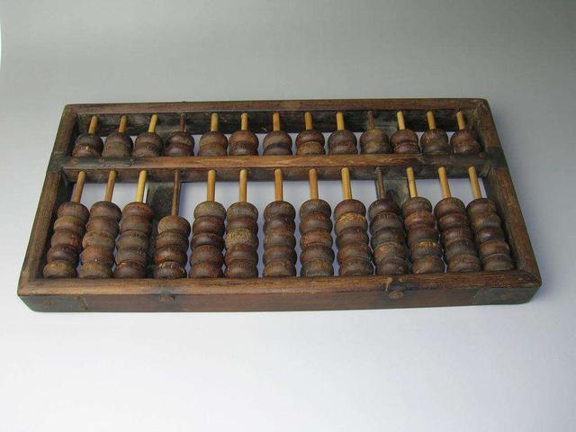 鐵算算盤一肖中特免費資料，揭秘彩票預(yù)測的秘密，揭秘彩票預(yù)測秘密，鐵算算盤一肖中特免費資料揭秘