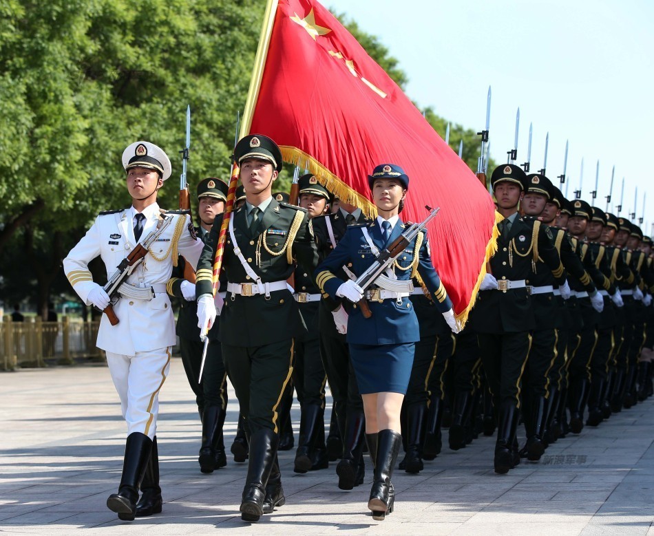 檢閱女兵儀仗隊(duì)，榮耀與力量的展現(xiàn)，檢閱女兵儀仗隊(duì)，榮耀與力量的璀璨瞬間