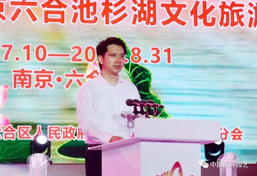 新奧門六和開獎(jiǎng)結(jié)果今晚揭曉，熱門數(shù)字預(yù)測(cè)與最新趨勢(shì)分析，新奧門六和今晚開獎(jiǎng)結(jié)果揭曉，熱門數(shù)字預(yù)測(cè)與趨勢(shì)分析