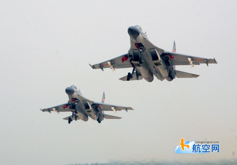 殲-11B戰(zhàn)機，中國空中力量的璀璨明珠，殲-11B戰(zhàn)機，中國空中力量的耀眼明珠