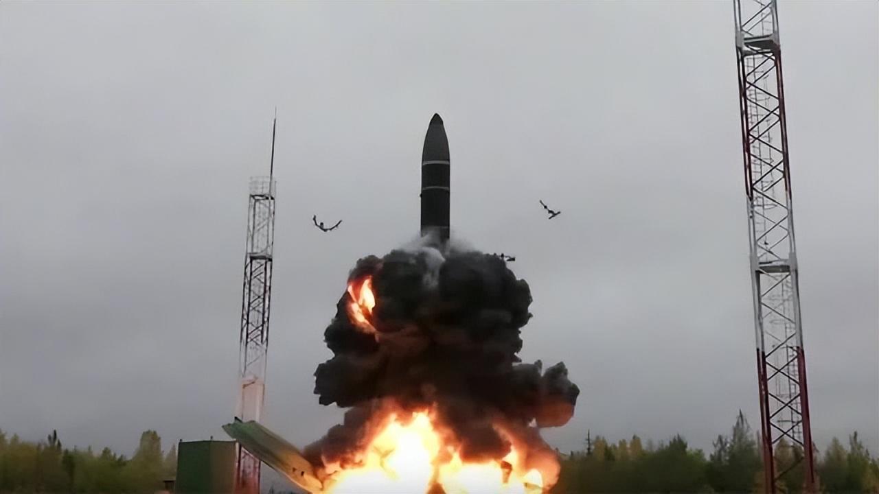 第四艘航母獲得央視官宣，中國(guó)海軍力量再添新篇章，中國(guó)海軍再添新篇章，第四艘航母獲央視官宣亮相