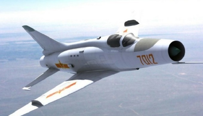 殲-10戰(zhàn)斗機，創(chuàng)新與突破，并非模仿其他戰(zhàn)機，殲-10戰(zhàn)斗機，自主創(chuàng)新與突破，非模仿之路的輝煌篇章