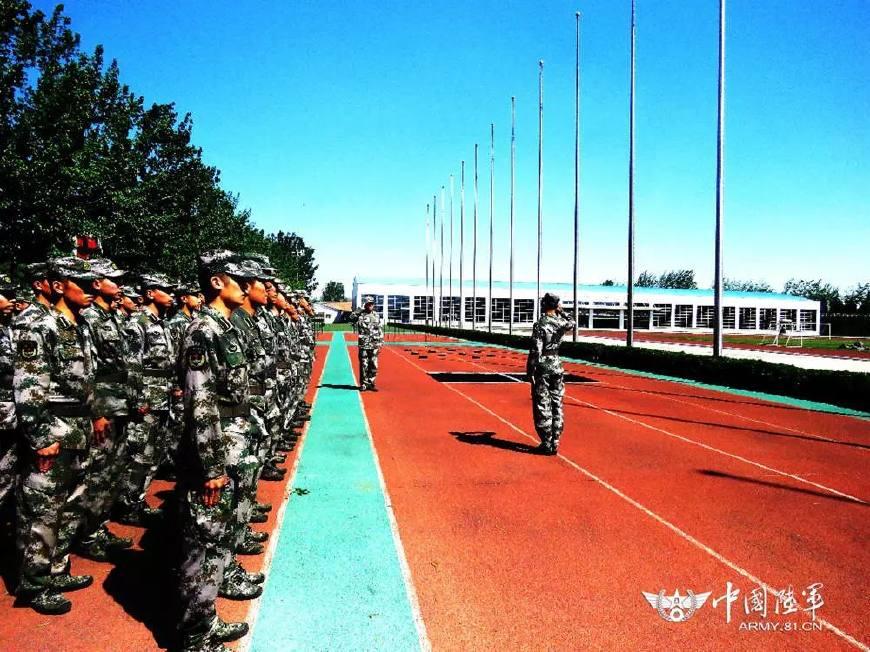 揭秘，400分二本軍校有哪些？帶你了解軍校大門背后的故事，揭秘400分二本軍校，帶你走進(jìn)軍校大門背后的故事