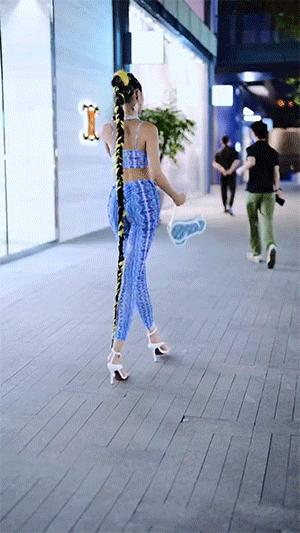 姐姐，不可以這么做，姐姐，請勿如此行事