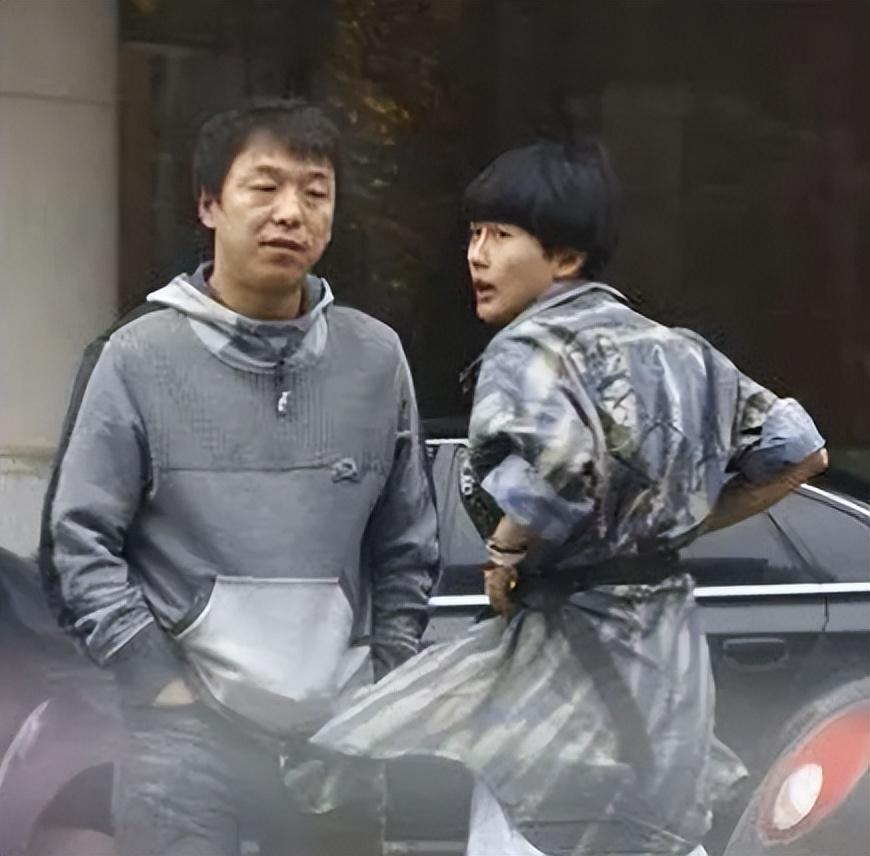 黃渤老婆的個(gè)人資料，揭秘背后的神秘面紗，黃渤老婆神秘面紗揭秘，個(gè)人資料顯示其非凡魅力